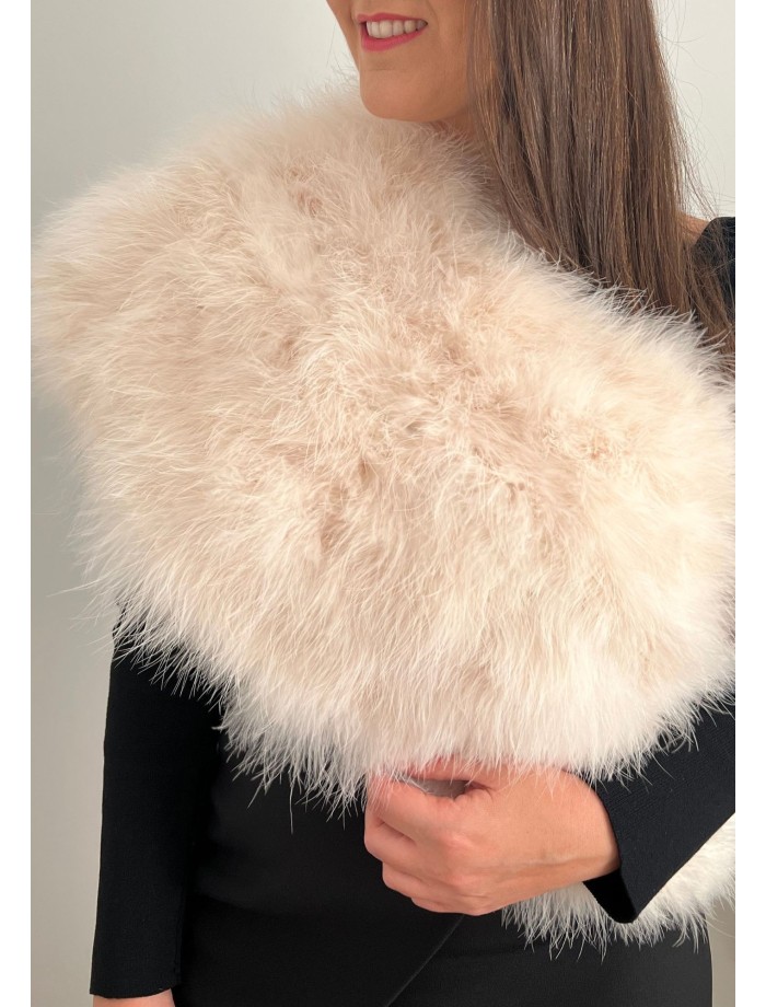 Estola Plumas MATILDA Crudo