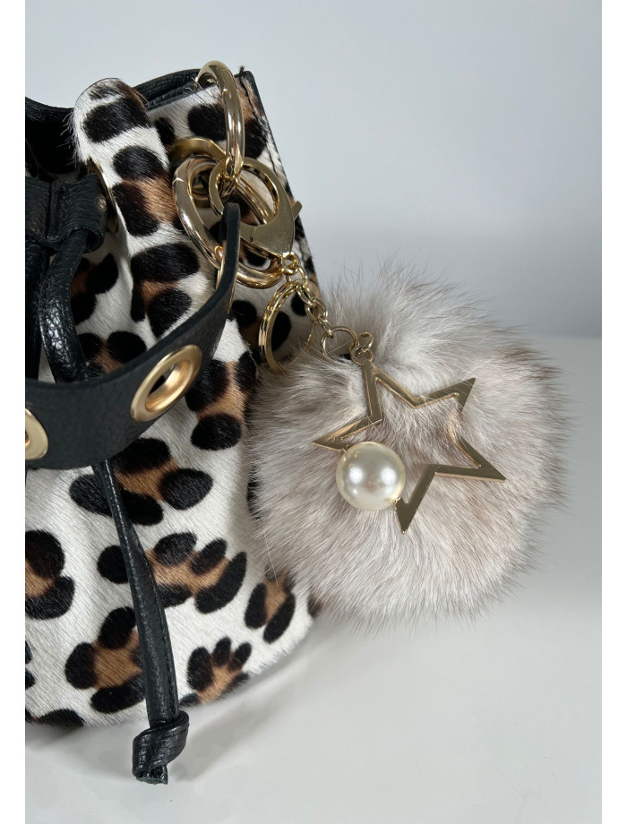 Llavero Charm Pompón Pelo Natural RUKA Blanco Grisáceo